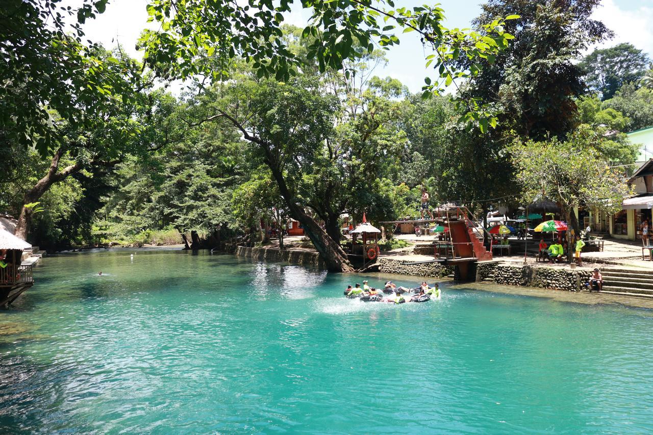 El Cielo Riverfront Villas Pandan Buitenkant foto